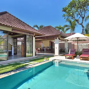 The Bli Bli Villas & Villa